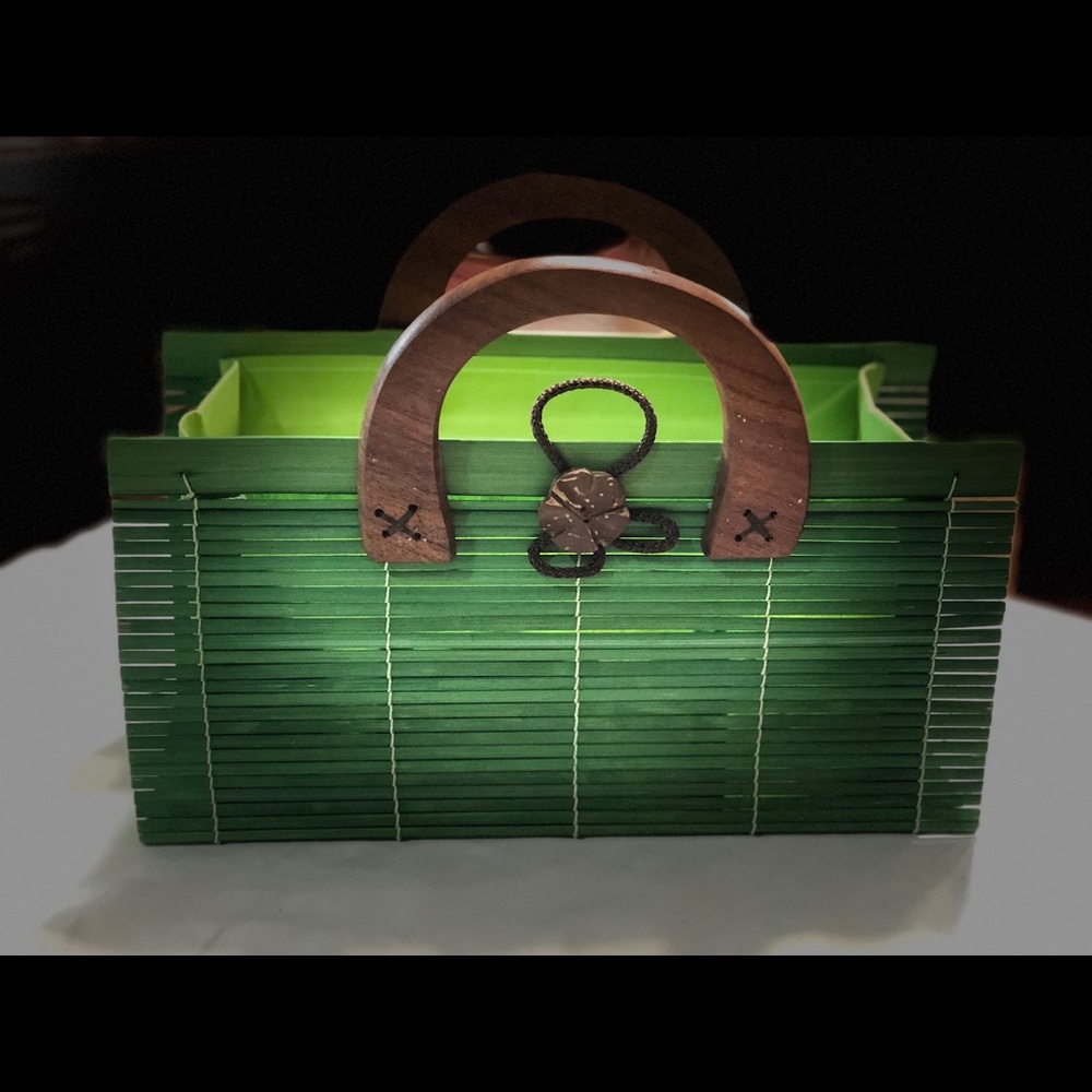 Purse - Picture 4 of 11